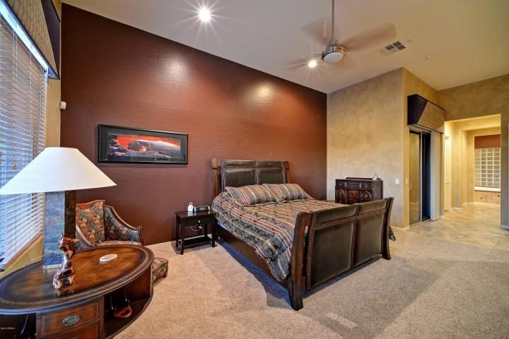 1 Kanal House for Sale in Airport Road, Quetta - photo 3