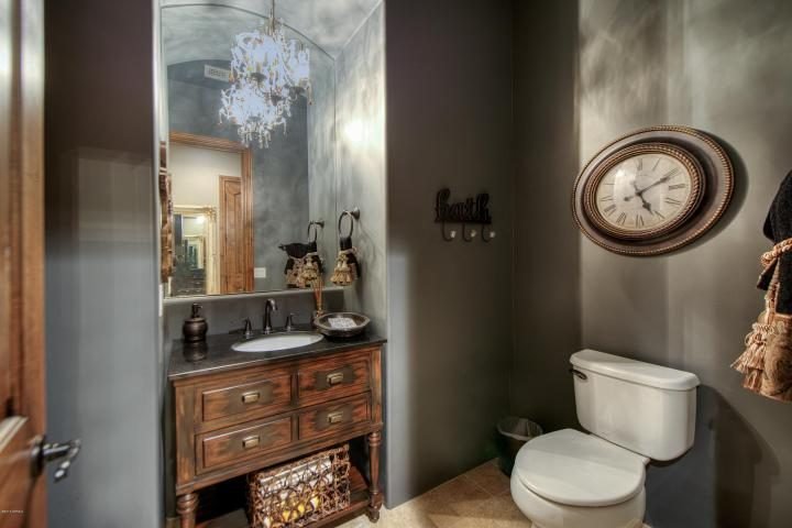10 Marla House for Sale in Bahria Town, Rawalpindi - photo 4