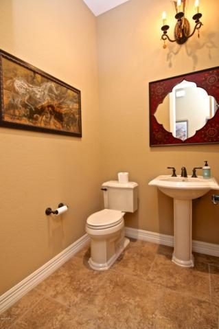 4 Kanal Farm house for Sale in Bosan Road, Multan - photo 4