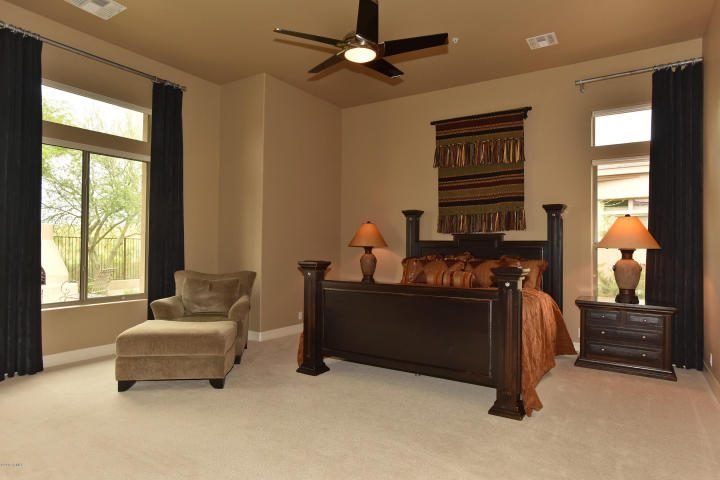 1 Kanal House for Sale in DHA Phase 2, Islamabad - photo 3